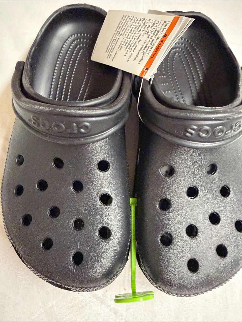 Black Clogs - Classic Comfort